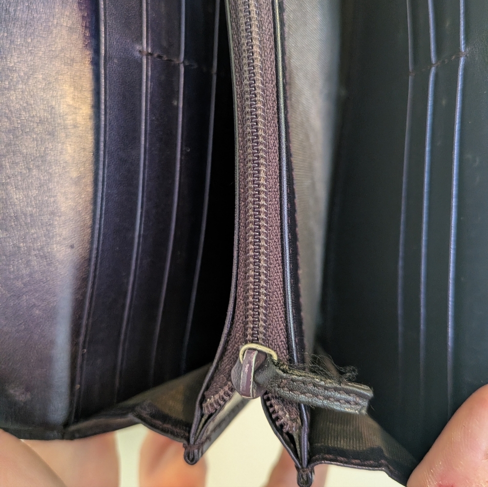 Gucci Guccisima Patent Leather Deep Purple Long Snap Wallet - Picture 12 of 16